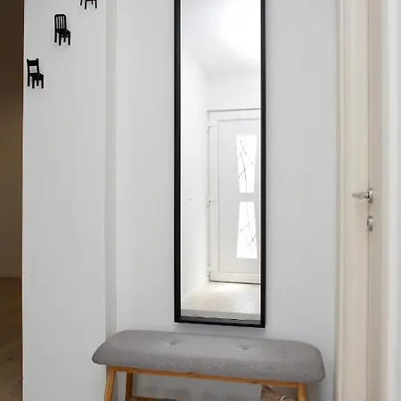 Pearl Apartment