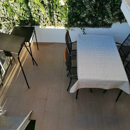 Apartament Pearl Split